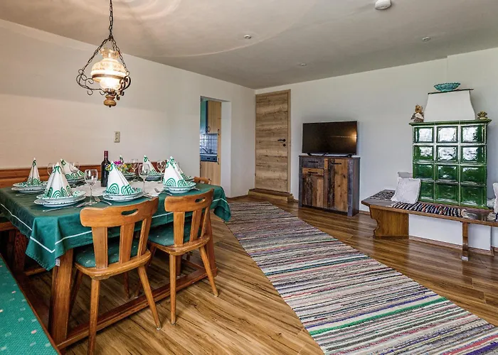 In بيت للعطل *